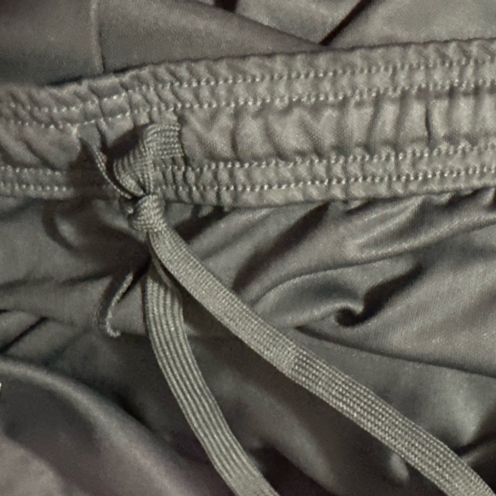 Adidas Gray Athletic pant 4x - Picture 3 of 4